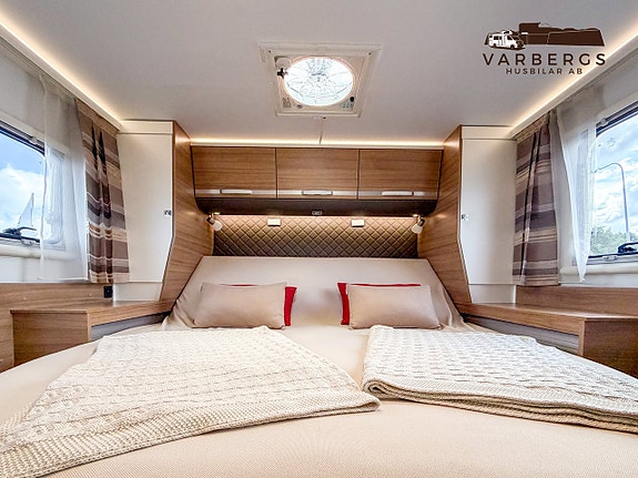 Adria Matrix M 670 SC Scandinavian Edt *Queenbed+Taksäng* 3500kg 160hk *** VI TAR INBYTEN *** Fritidslån Ränta Fr. 3,70% 5 of 5