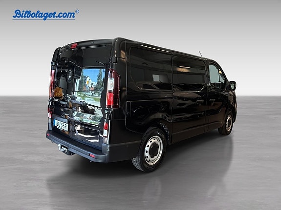 Renault Trafic 4 of 5