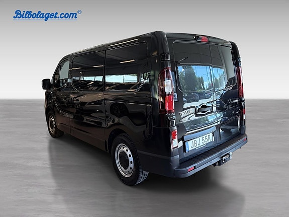 Renault Trafic 5 of 5