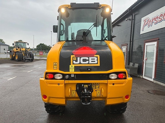 JCB 409 SV-20 40km/h 439Tim 4 of 5