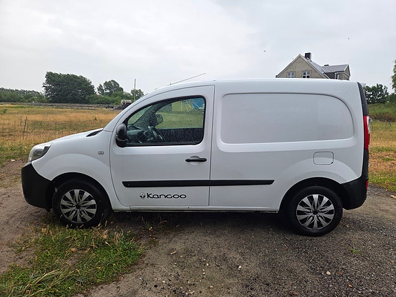 Renault Kangoo Express 2 of 5