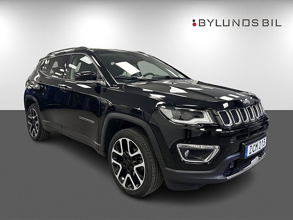 Jeep Compass 3 of 5