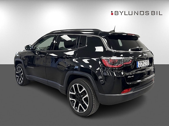Jeep Compass 6 of 19