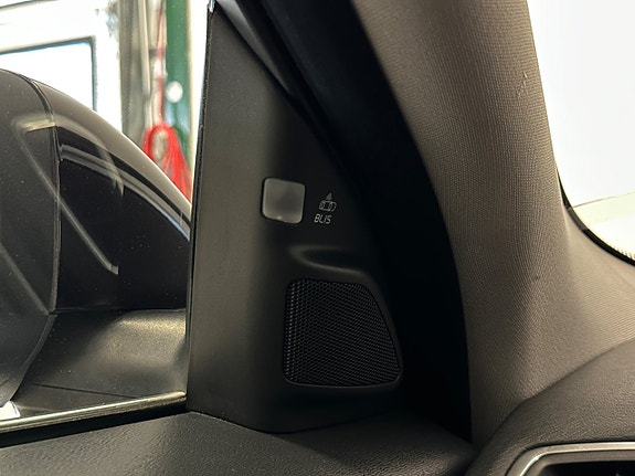 Volvo S80 28 of 29