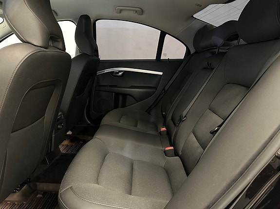Volvo S80 15 of 29