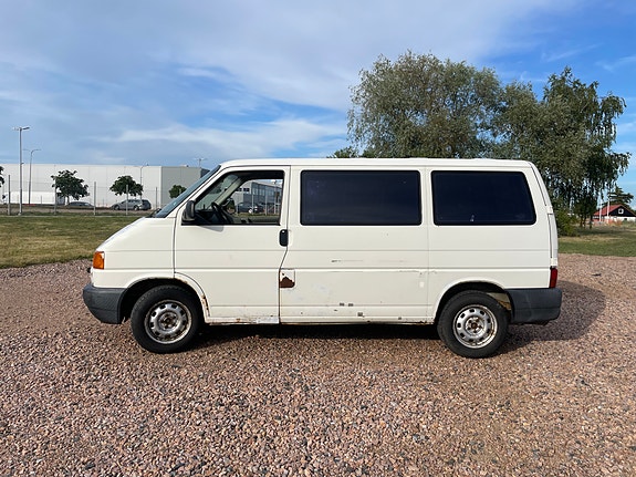 Volkswagen Transporter 2 of 5