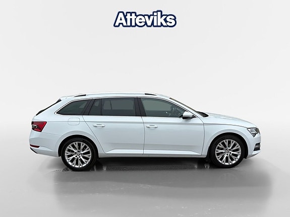 Skoda Superb 2 of 5