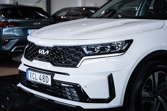 Kia Sorento 6 of 30