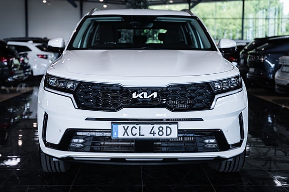 Kia Sorento 3 of 30
