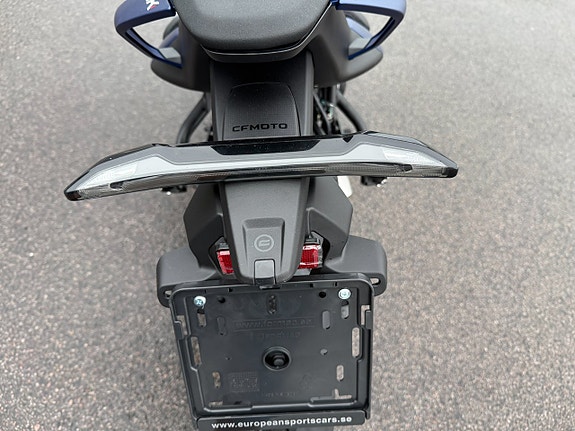 CFMOTO 675NK GP - Köp Online 16 of 17
