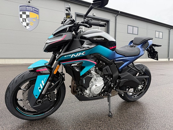 CFMOTO 675NK GP - Köp Online 6 of 17