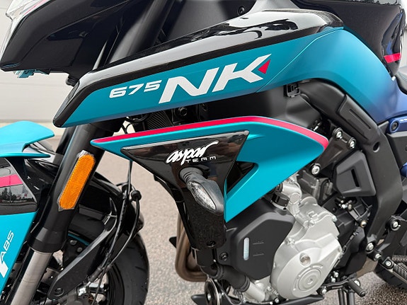 CFMOTO 675NK GP - Köp Online 10 of 17