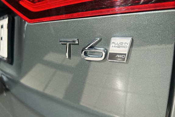 Volvo V60 13 of 30