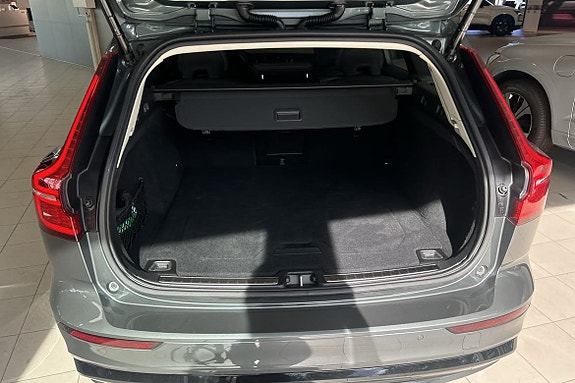 Volvo V60 14 of 30