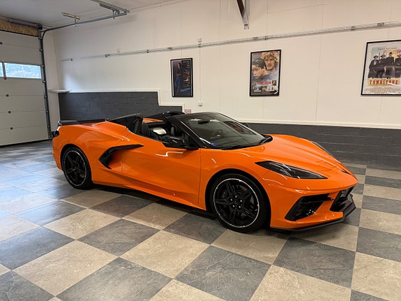 Chevrolet Corvette 17 of 27
