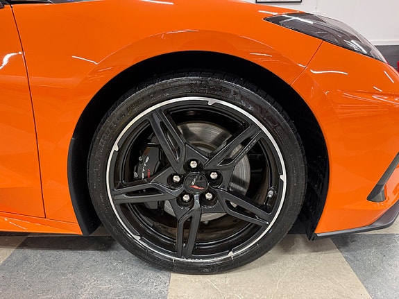Chevrolet Corvette 8 of 27