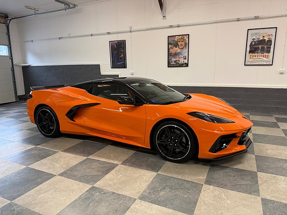 Chevrolet Corvette 2 of 5
