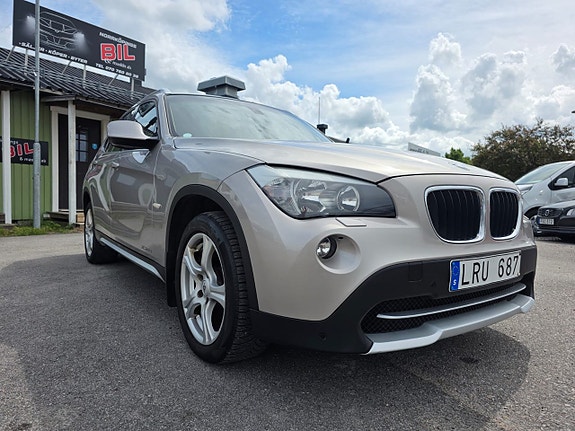 BMW X1 4 of 5