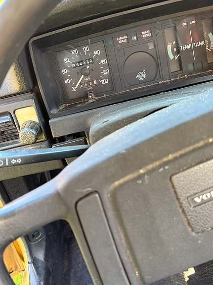 Volvo 244 5 of 5