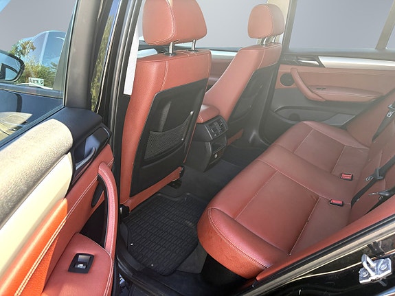 BMW X3 8 of 12