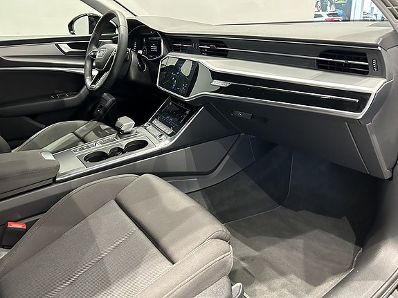 Audi A6 8 of 12