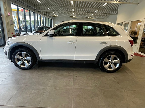 Audi Q5 4 of 5