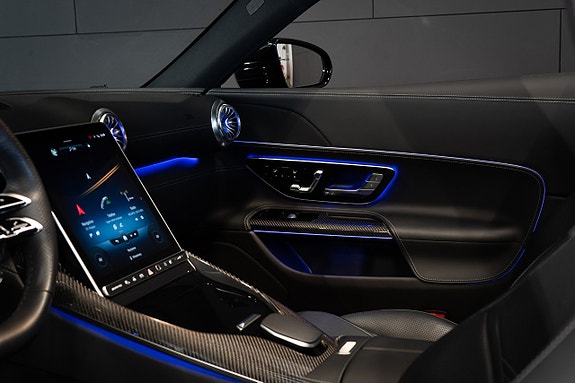 Mercedes-Benz SL43 12 of 24