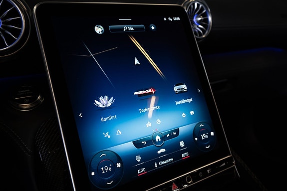 Mercedes-Benz SL43 22 of 24