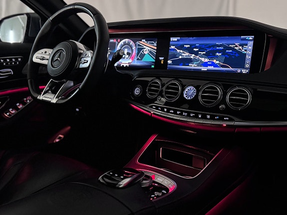Mercedes-Benz AMG GT Roadster 11 of 25