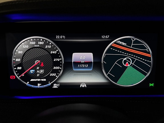 Mercedes-Benz AMG GT Roadster 12 of 25