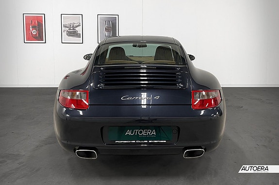 Porsche 911 9 of 24
