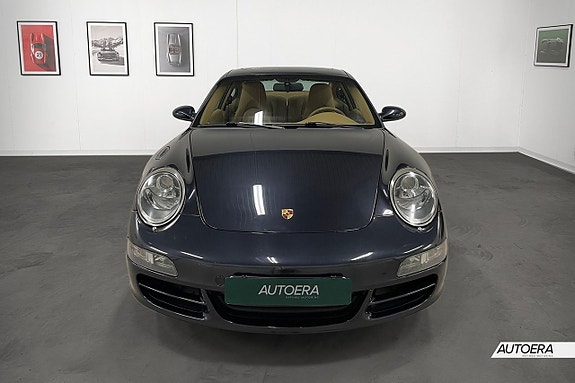 Porsche 911 8 of 24