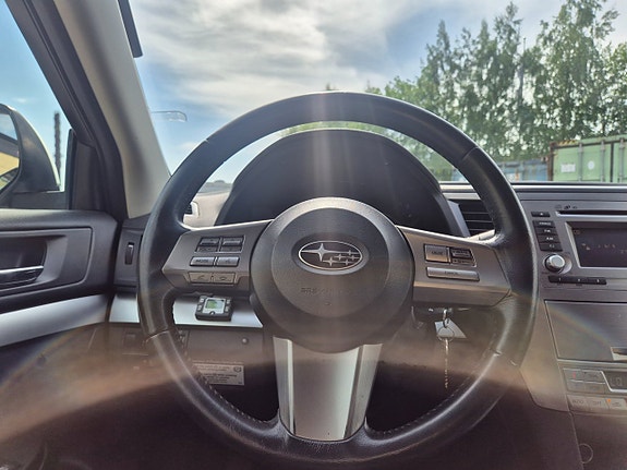 Subaru Outback 17 of 25
