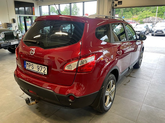 Nissan Qashqai+2 5 of 5