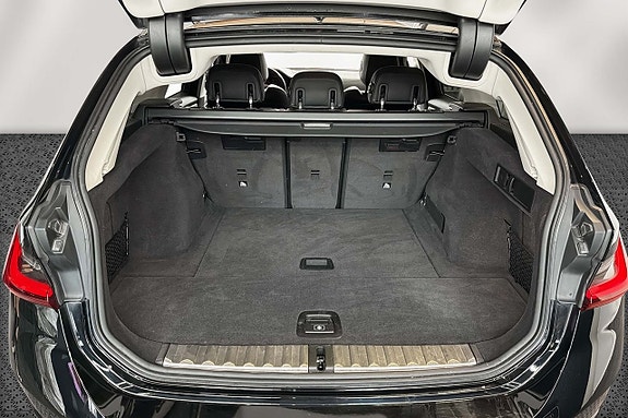 BMW 320d 9 of 20