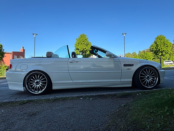 BMW 323Ci 2 of 13