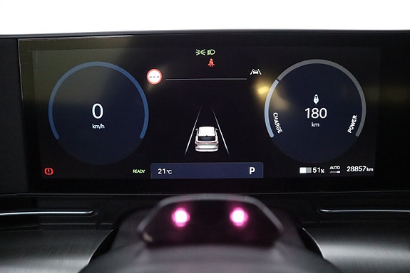 Hyundai Kona 13 of 21