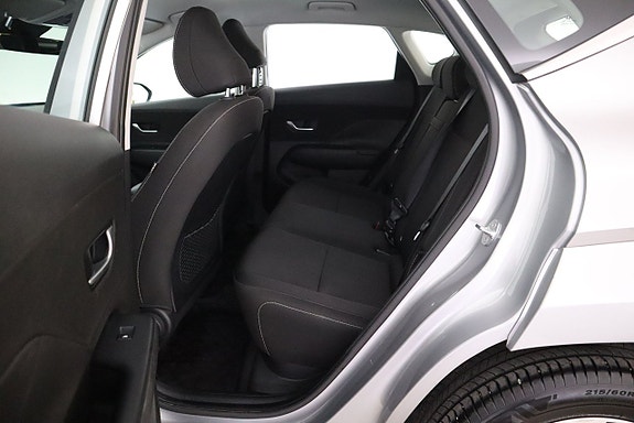 Hyundai Kona 10 of 21