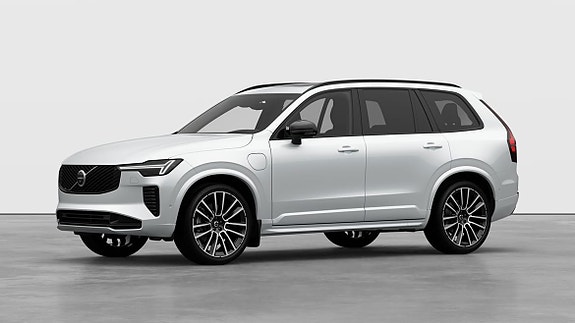 Volvo XC90 6 of 30