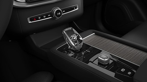 Volvo XC90 29 of 30