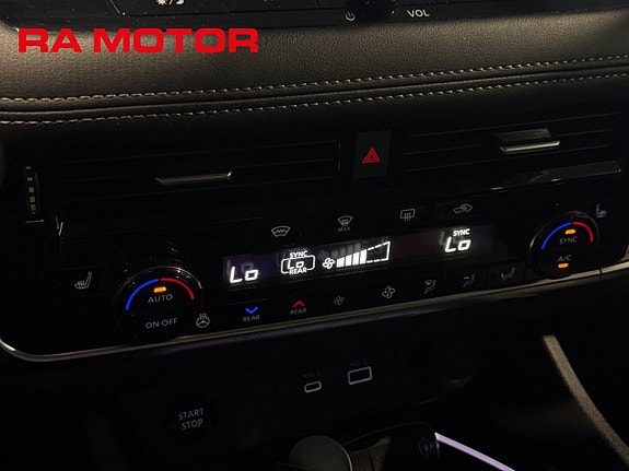 Nissan X-Trail 24 of 27