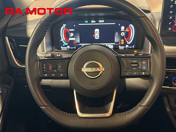 Nissan X-Trail 18 of 27