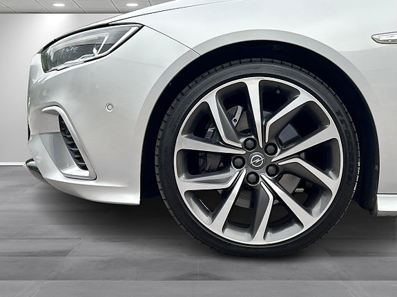 Opel Insignia 6 of 14