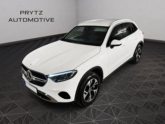 Mercedes-Benz GLC300 e 7 of 10