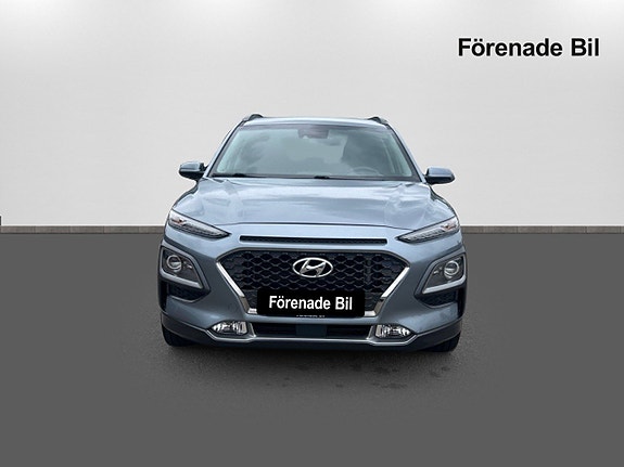 Hyundai Kona 2 of 5