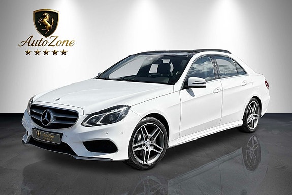 Mercedes-Benz E220 3 of 5