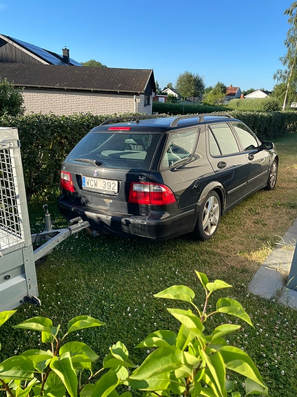 Saab 9-5 2 of 2