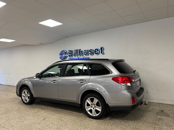 Subaru Outback 4 of 5