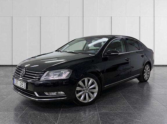 Volkswagen Passat 8 of 14
