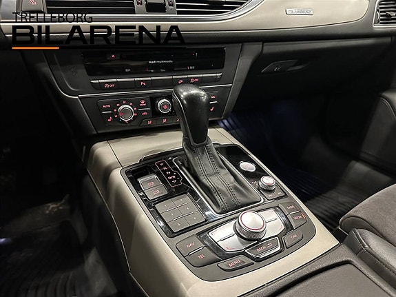 Audi A6 allroad 17 of 24